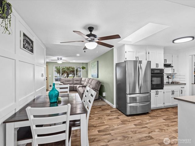 6507 157th Street Ct E, Puyallup, WA 98375