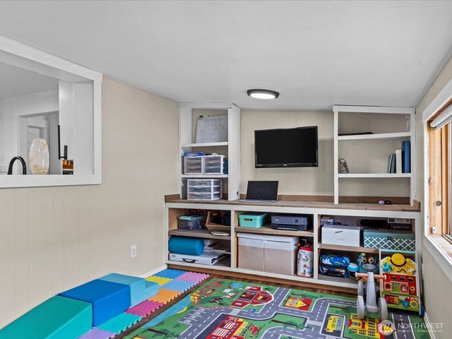 6507 157th Street Ct E, Puyallup, WA 98375