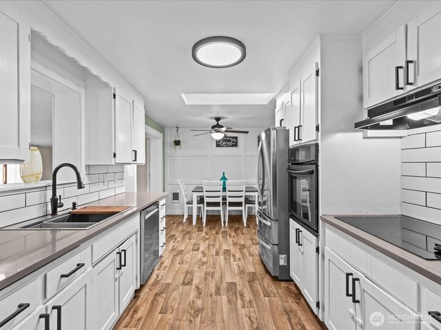 6507 157th Street Ct E, Puyallup, WA 98375