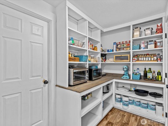 6507 157th Street Ct E, Puyallup, WA 98375