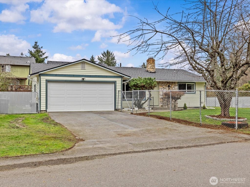6507 157th Street Ct E, Puyallup, WA 98375