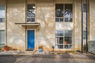 5332 Balcones DR B, Austin, TX 78731