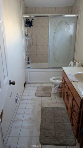 310 Prince, Santa Ana, CA 92704