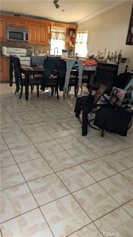 310 Prince, Santa Ana, CA 92704