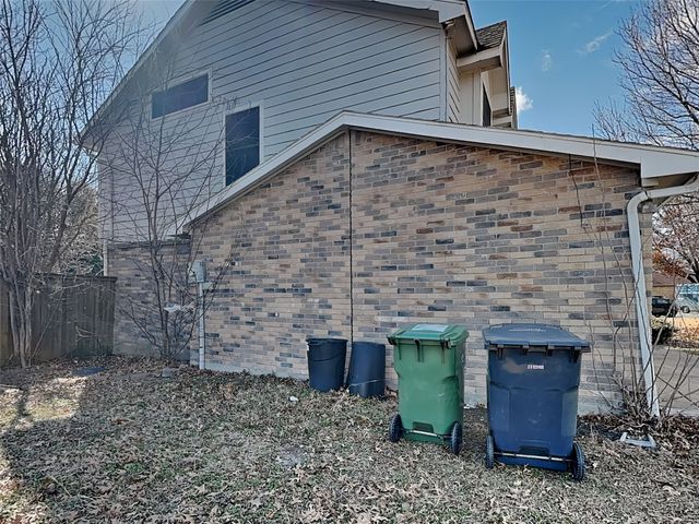 1506 Briarpath Lane, Arlington, TX 76018