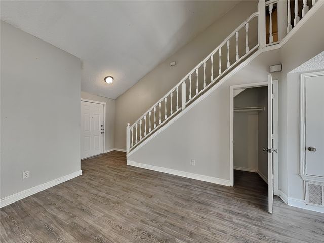 1506 Briarpath Lane, Arlington, TX 76018