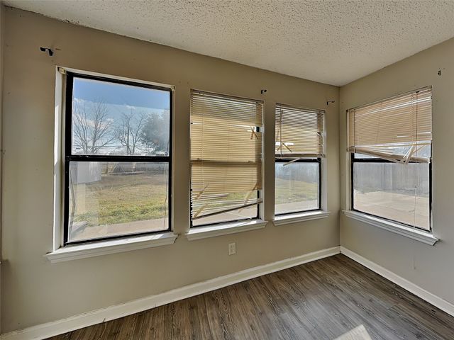 1506 Briarpath Lane, Arlington, TX 76018