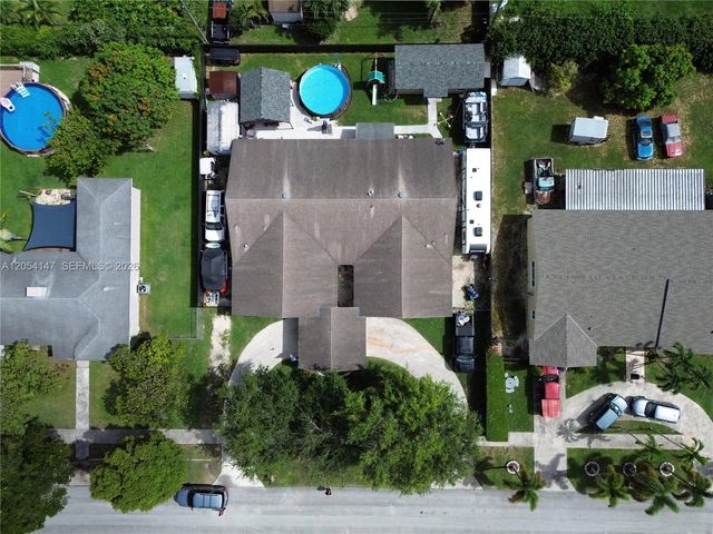 225 NW 21st St, Homestead, FL 33030