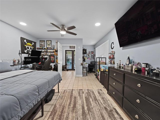 225 NW 21st St, Homestead, FL 33030