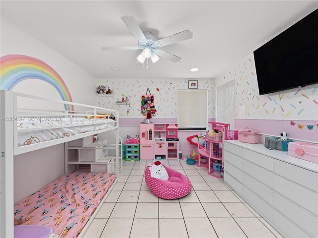 225 NW 21st St, Homestead, FL 33030