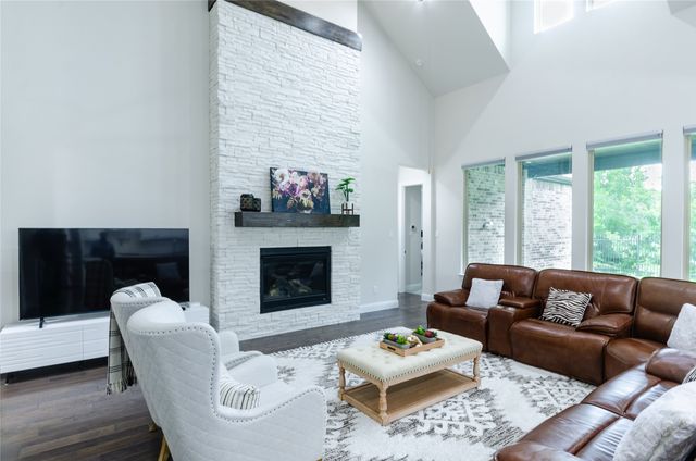 6817 Golf Club Drive, Mckinney, TX 75070