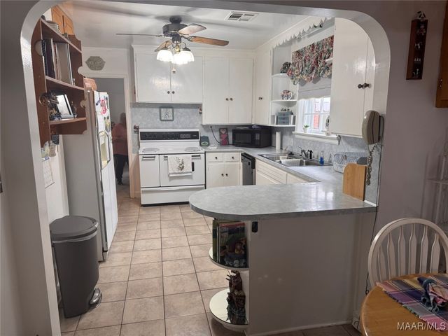 2775 Pelzer Avenue, Montgomery, AL 36109