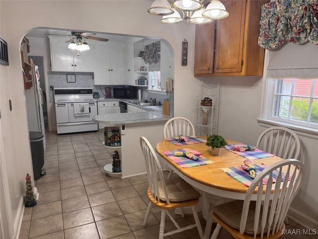 2775 Pelzer Avenue, Montgomery, AL 36109