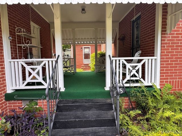 2775 Pelzer Avenue, Montgomery, AL 36109