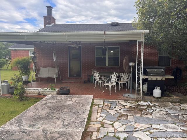 2775 Pelzer Avenue, Montgomery, AL 36109