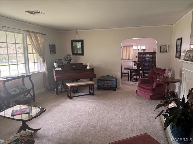 2775 Pelzer Avenue, Montgomery, AL 36109