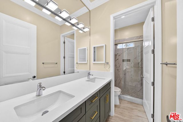 4897 Rosemont Avenue, La Crescenta, CA 91214
