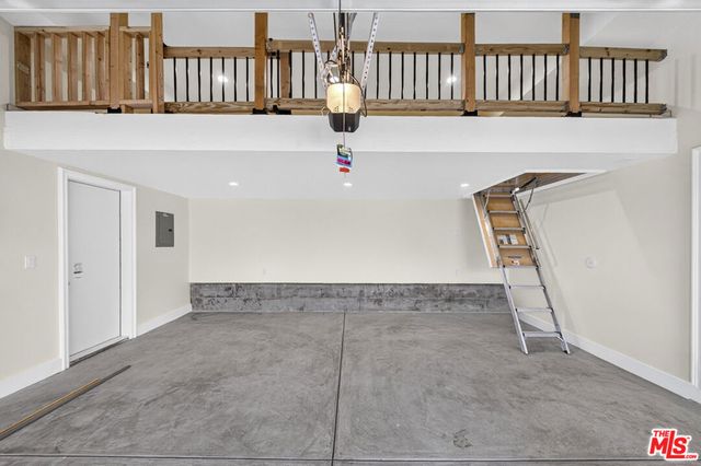 4897 Rosemont Avenue, La Crescenta, CA 91214