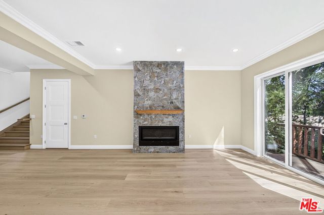 4897 Rosemont Avenue, La Crescenta, CA 91214