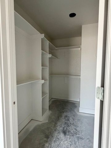 305 E Copper Leaf Drive, Siloam Springs, AR 72761