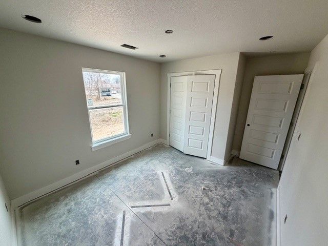 305 E Copper Leaf Drive, Siloam Springs, AR 72761