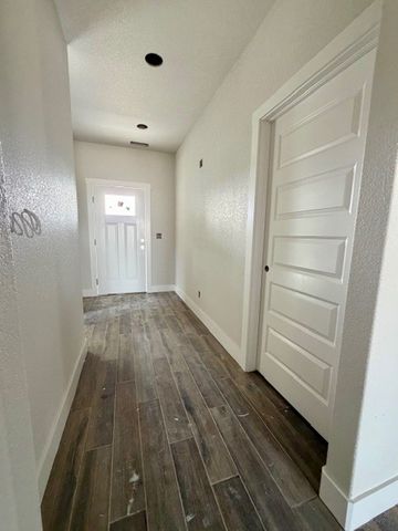 305 E Copper Leaf Drive, Siloam Springs, AR 72761