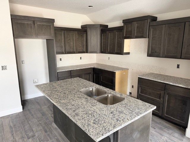 305 E Copper Leaf Drive, Siloam Springs, AR 72761