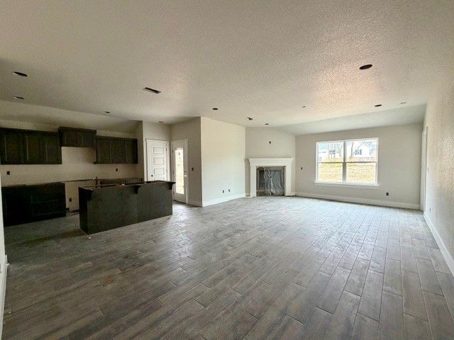 305 E Copper Leaf Drive, Siloam Springs, AR 72761