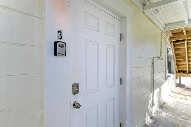 3007 AVENUE F, Holmes Beach, FL 34217