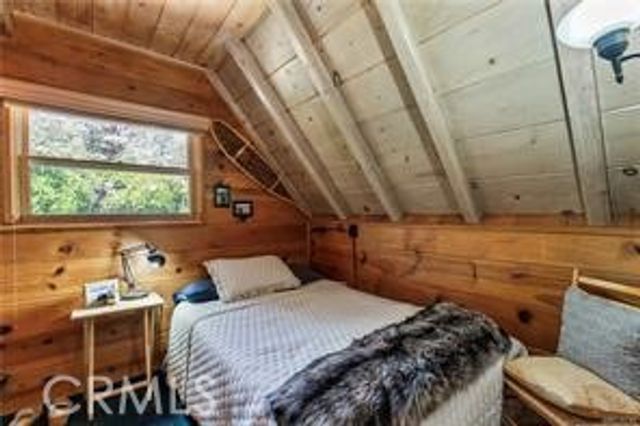 28810 Cedar, Lake Arrowhead, CA 92352