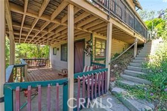 28810 Cedar, Lake Arrowhead, CA 92352
