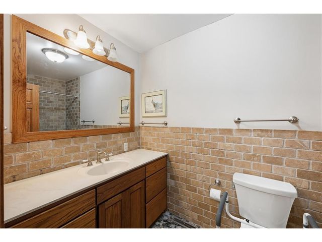 9085 Acorn Avenue, Plato, MN 55370