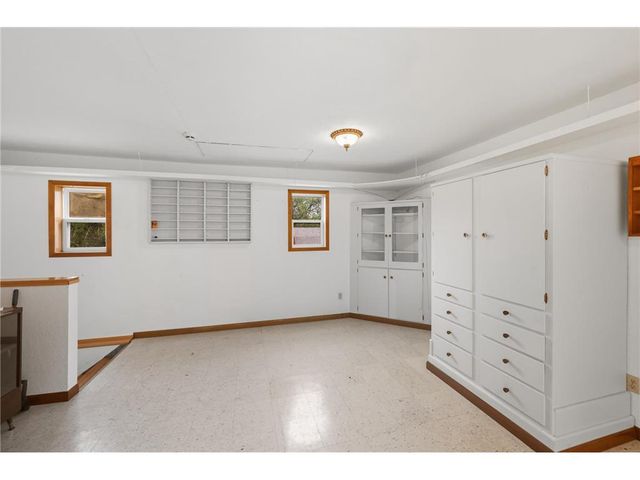 9085 Acorn Avenue, Plato, MN 55370