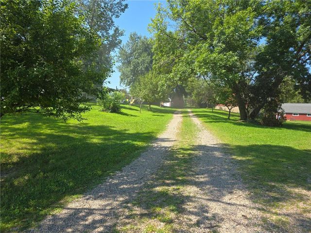 9085 Acorn Avenue, Plato, MN 55370