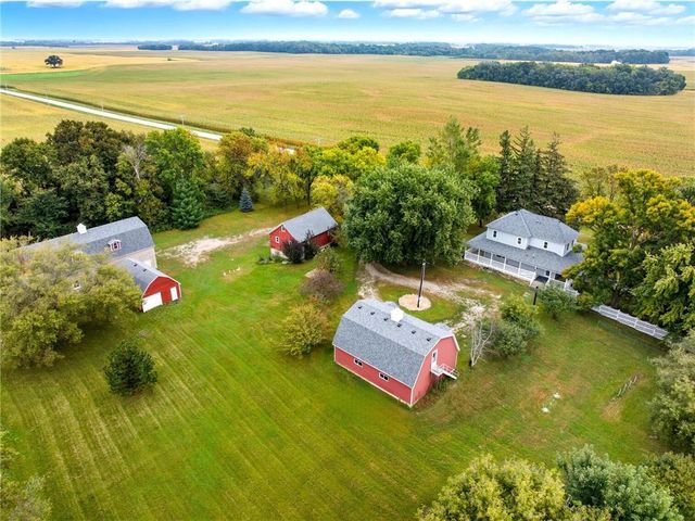 9085 Acorn Avenue, Plato, MN 55370