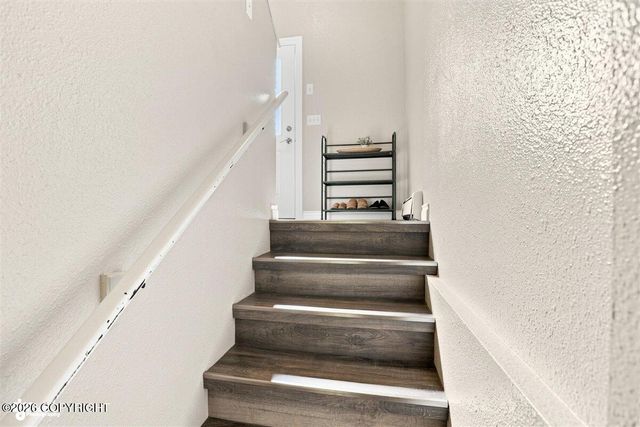 3151 Draco Drive, Anchorage, AK 99502