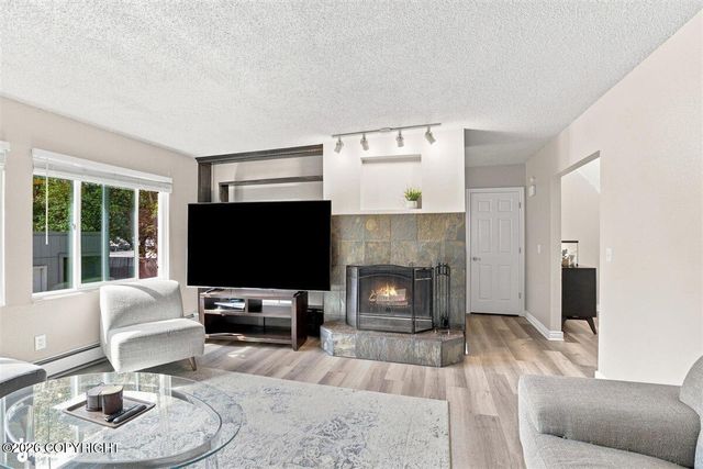3151 Draco Drive, Anchorage, AK 99502