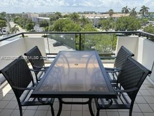 1500 S Ocean Blvd 508, Lauderdale By The Sea, FL 33062