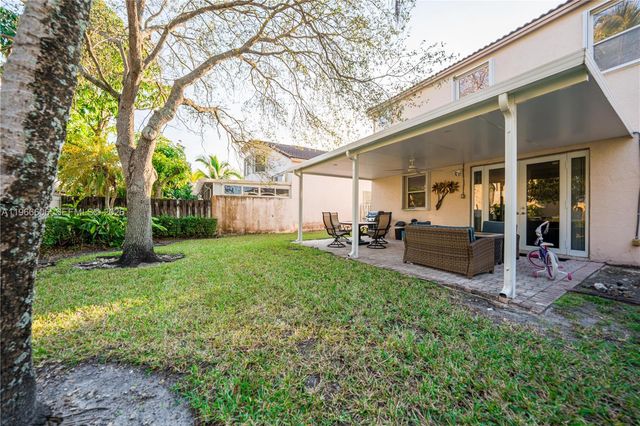 341 NW 153rd Ln, Pembroke Pines, FL 33028