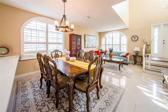 341 NW 153rd Ln, Pembroke Pines, FL 33028