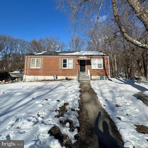 1610 THOMAS RD, Fort Washington, MD 20744