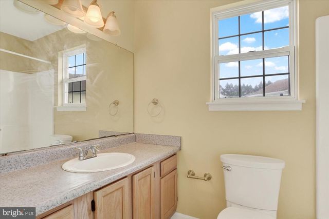 6262 S HIGHLANDS CIR, Harrisburg, PA 17111