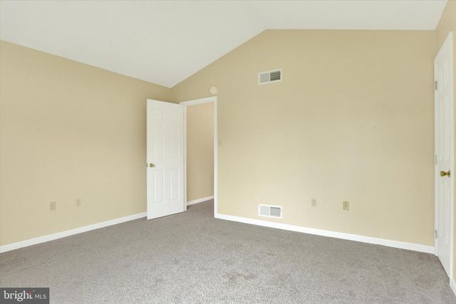 6262 S HIGHLANDS CIR, Harrisburg, PA 17111