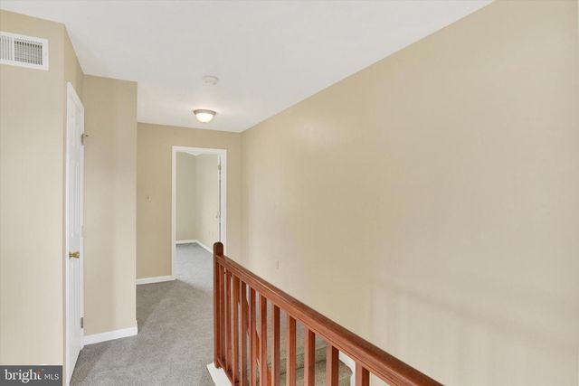 6262 S HIGHLANDS CIR, Harrisburg, PA 17111