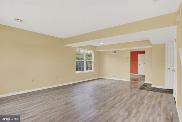 6262 S HIGHLANDS CIR, Harrisburg, PA 17111