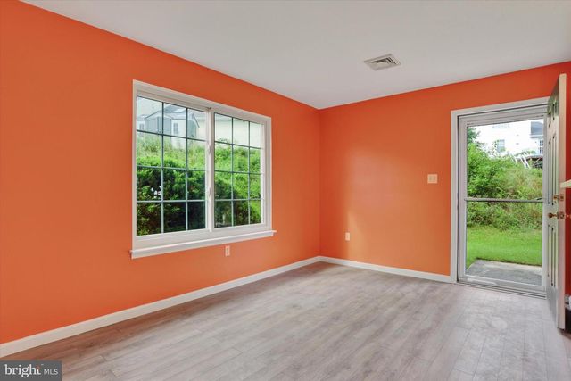 6262 S HIGHLANDS CIR, Harrisburg, PA 17111