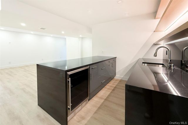 121 Ponquogue Avenue, Hampton Bays, NY 11946