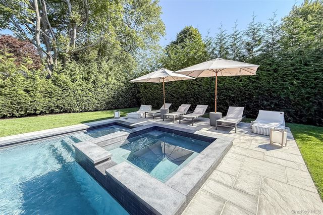 121 Ponquogue Avenue, Hampton Bays, NY 11946