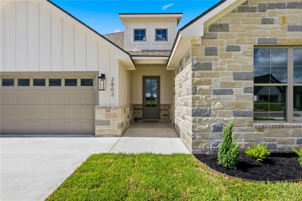 2803 Captain Drive, Bryan, TX 77808 — photo 2