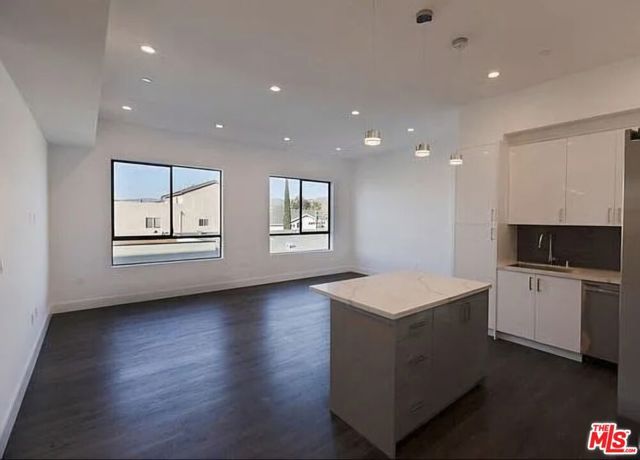 5254 Denny Avenue 202, North Hollywood (los Angeles), CA 91601